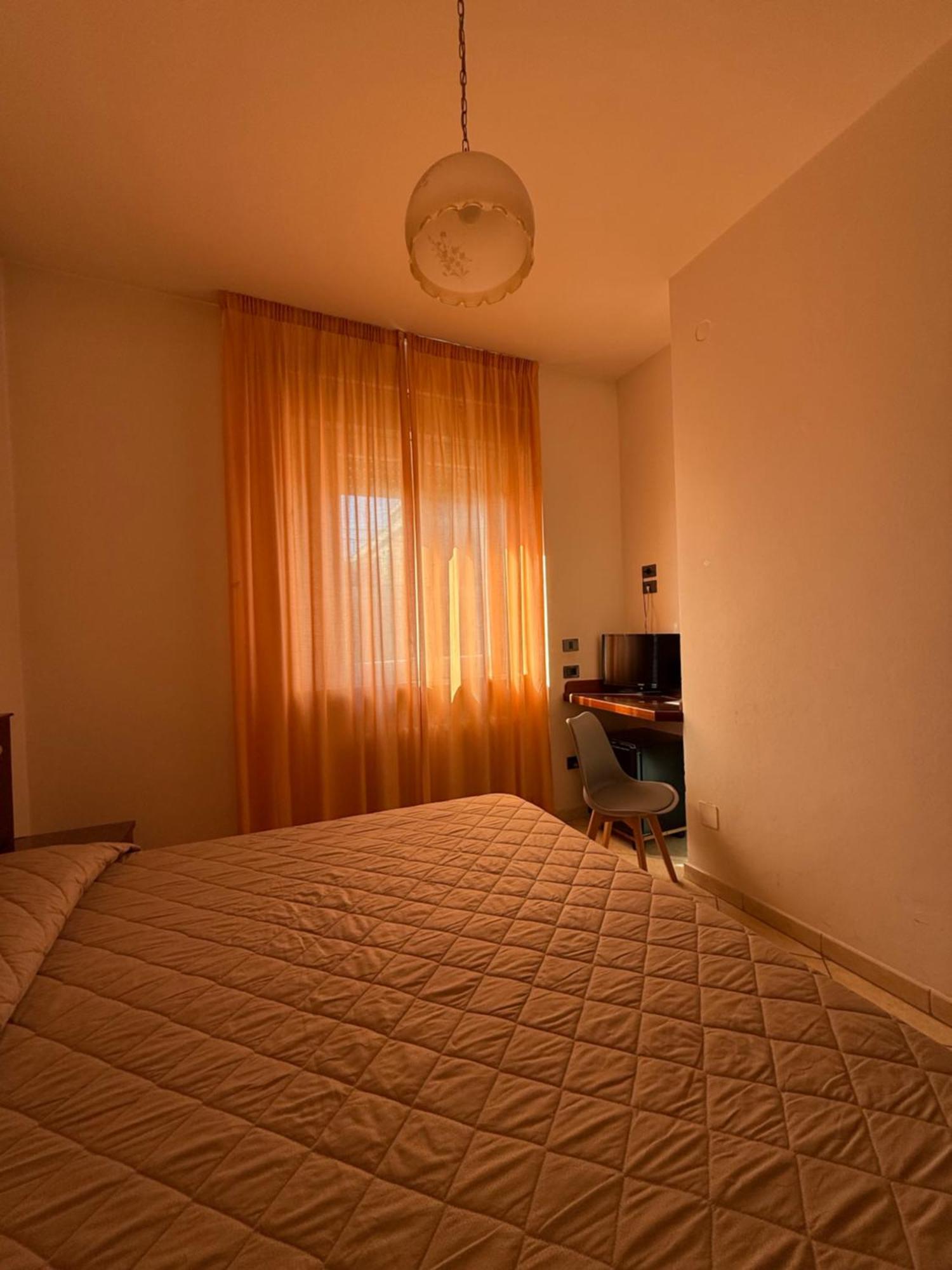 Grifone Hotel Перуджа Екстериор снимка
