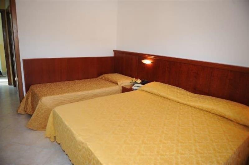 Grifone Hotel Перуджа Екстериор снимка